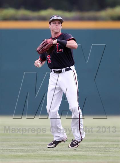 Thumbnail 1 in Liberty vs. Mansfield Legacy (UIL 4A Region 2 Semifinals) photogallery.