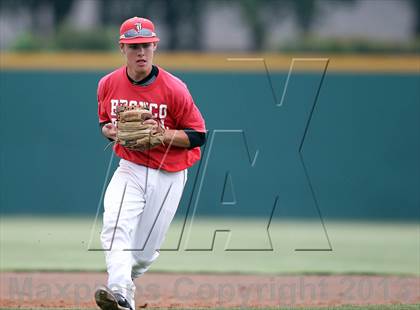 Thumbnail 2 in Liberty vs. Mansfield Legacy (UIL 4A Region 2 Semifinals) photogallery.