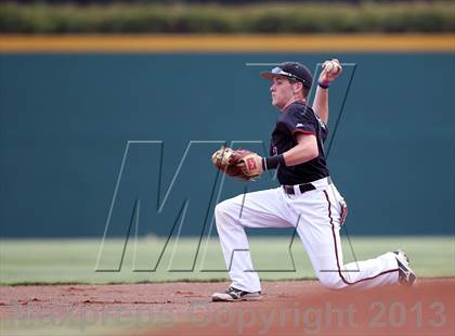 Thumbnail 1 in Liberty vs. Mansfield Legacy (UIL 4A Region 2 Semifinals) photogallery.
