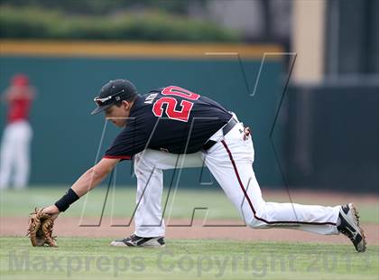 Thumbnail 1 in Liberty vs. Mansfield Legacy (UIL 4A Region 2 Semifinals) photogallery.