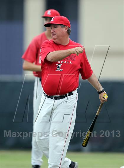 Thumbnail 1 in Liberty vs. Mansfield Legacy (UIL 4A Region 2 Semifinals) photogallery.