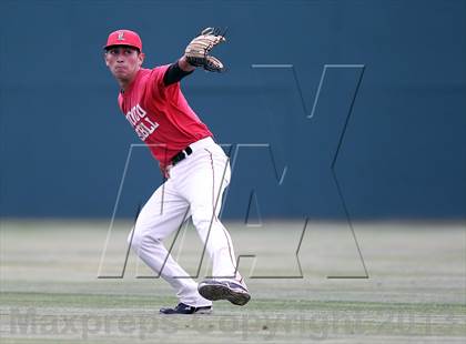 Thumbnail 2 in Liberty vs. Mansfield Legacy (UIL 4A Region 2 Semifinals) photogallery.