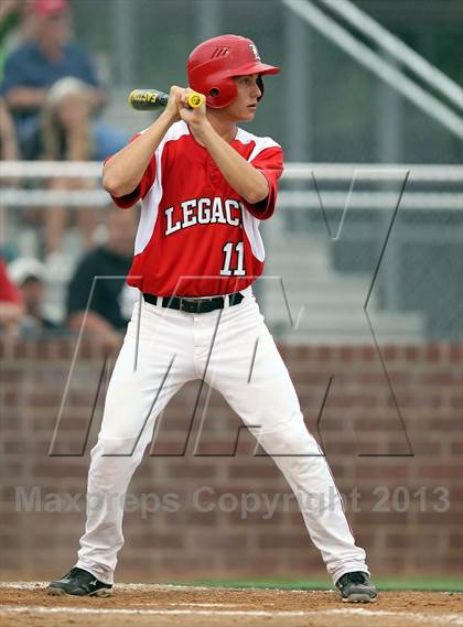Thumbnail 2 in Liberty vs. Mansfield Legacy (UIL 4A Region 2 Semifinals) photogallery.