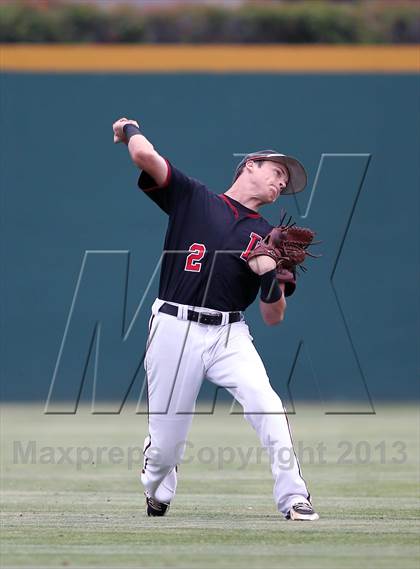 Thumbnail 3 in Liberty vs. Mansfield Legacy (UIL 4A Region 2 Semifinals) photogallery.