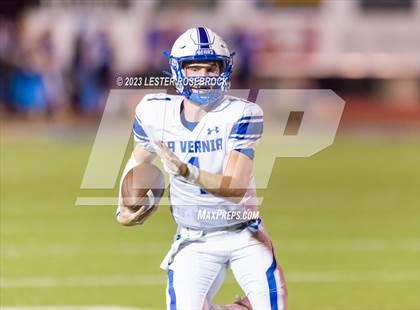 Thumbnail 2 in La Vernia @ Navarro photogallery.