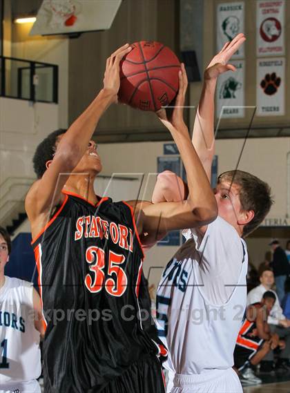 Thumbnail 3 in Stamford vs. Wilton photogallery.