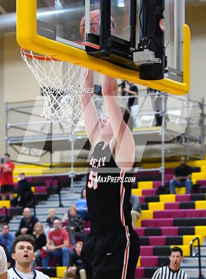 Thumbnail 2 in Pinnacle vs. Albany Academy for Boys (Hoophall West Tournament) photogallery.