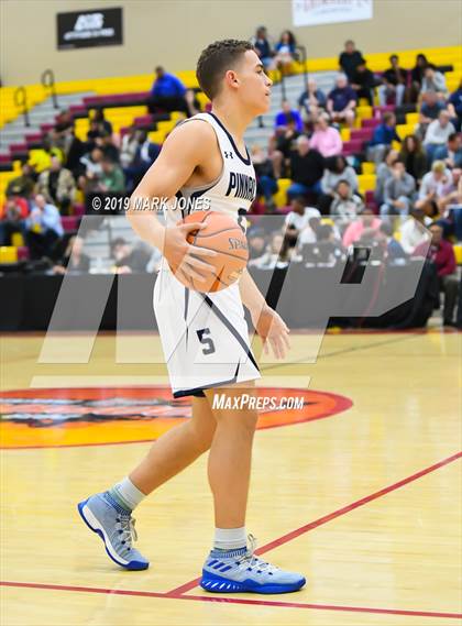 Thumbnail 3 in Pinnacle vs. Albany Academy for Boys (Hoophall West Tournament) photogallery.