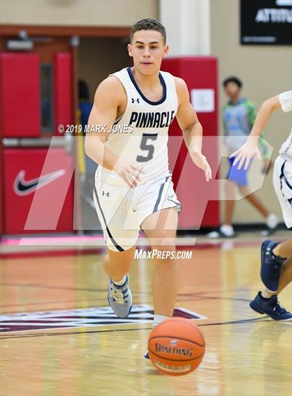 Thumbnail 3 in Pinnacle vs. Albany Academy for Boys (Hoophall West Tournament) photogallery.