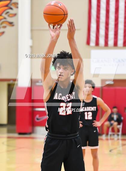Thumbnail 1 in Pinnacle vs. Albany Academy for Boys (Hoophall West Tournament) photogallery.