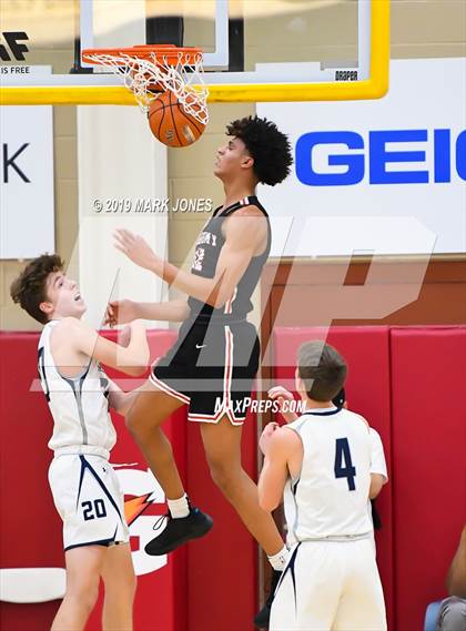 Thumbnail 2 in Pinnacle vs. Albany Academy for Boys (Hoophall West Tournament) photogallery.