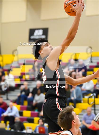 Thumbnail 1 in Pinnacle vs. Albany Academy for Boys (Hoophall West Tournament) photogallery.