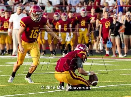 Thumbnail 3 in Lassiter vs. Hillgrove photogallery.