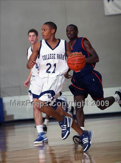 Thumbnail 3 in College Park vs. Bush (McDonalds Texas Invitational) photogallery.