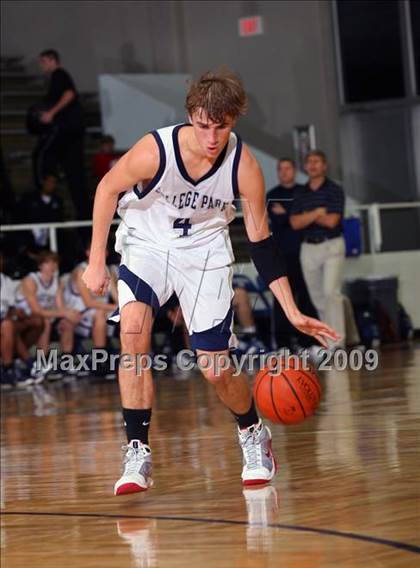 Thumbnail 3 in College Park vs. Bush (McDonalds Texas Invitational) photogallery.