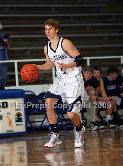Thumbnail 1 in College Park vs. Bush (McDonalds Texas Invitational) photogallery.