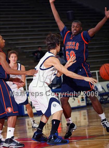 Thumbnail 3 in College Park vs. Bush (McDonalds Texas Invitational) photogallery.