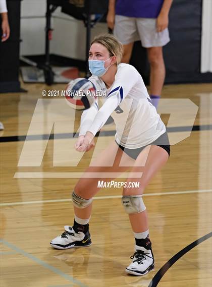 Thumbnail 3 in Portola vs. Yorba Linda photogallery.