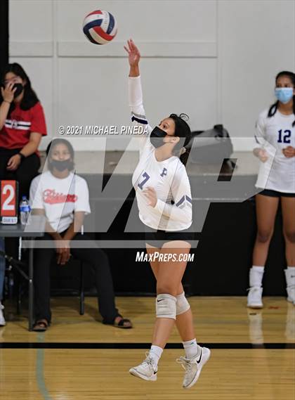 Thumbnail 1 in Portola vs. Yorba Linda photogallery.