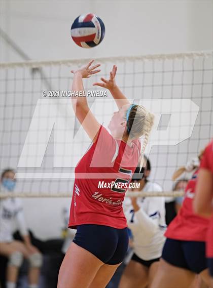 Thumbnail 2 in Portola vs. Yorba Linda photogallery.