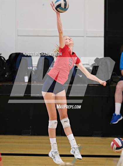 Thumbnail 1 in Portola vs. Yorba Linda photogallery.