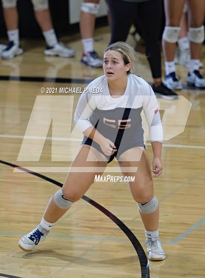 Thumbnail 1 in Portola vs. Yorba Linda photogallery.