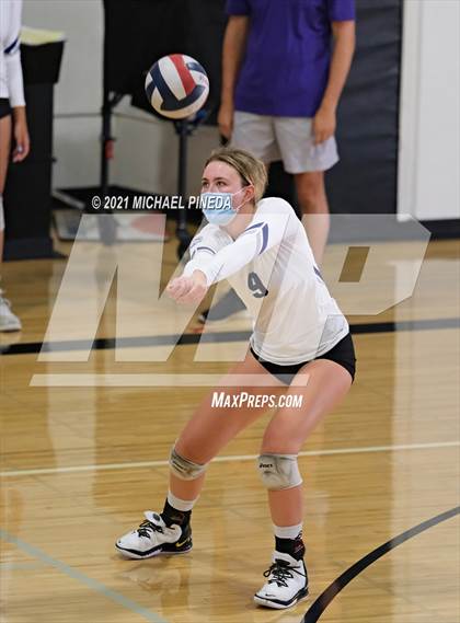 Thumbnail 1 in Portola vs. Yorba Linda photogallery.