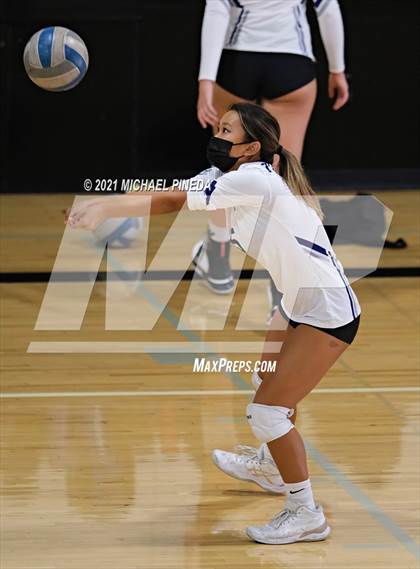 Thumbnail 3 in Portola vs. Yorba Linda photogallery.