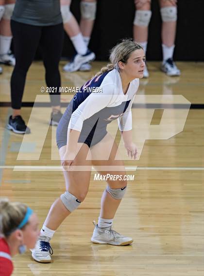 Thumbnail 1 in Portola vs. Yorba Linda photogallery.