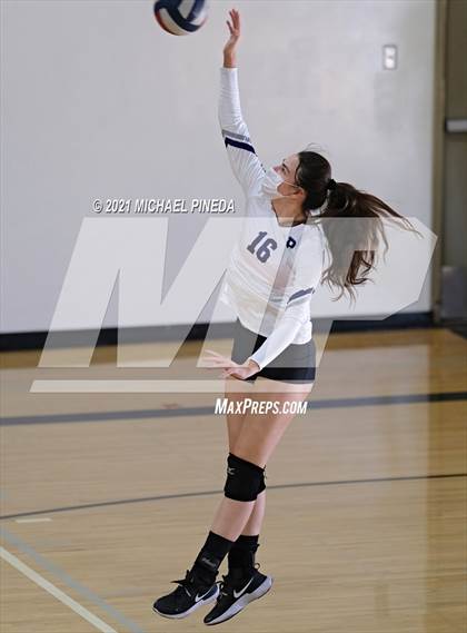 Thumbnail 2 in Portola vs. Yorba Linda photogallery.