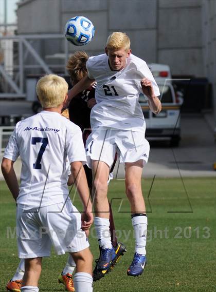 Thumbnail 2 in Air Academy vs Cheyenne Mt. (CHSAA 4A Final) photogallery.