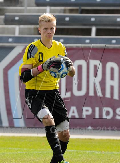 Thumbnail 2 in Air Academy vs Cheyenne Mt. (CHSAA 4A Final) photogallery.