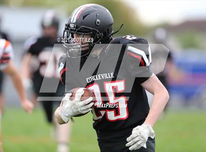 Thumbnail 3 in Circleville @ Amanda-Clearcreek photogallery.