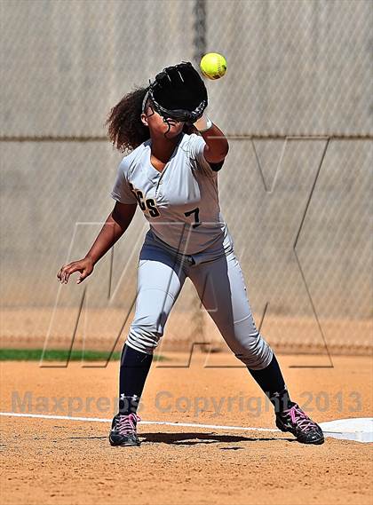 Thumbnail 3 in Southlands Christian vs. Mesa Grande Academy (CIF SS D7 Final) photogallery.
