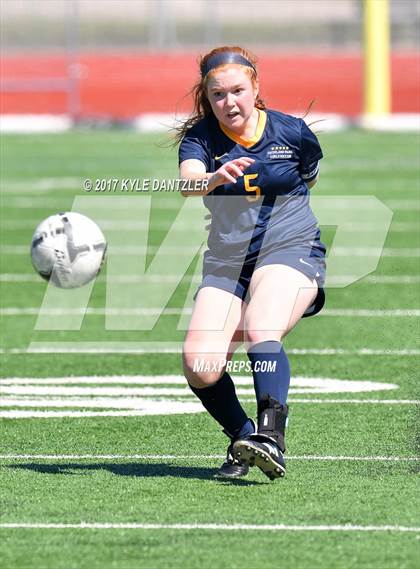 Thumbnail 2 in Highland Park vs Lake Ridge (UIL 5A Region 2 Semifinal) photogallery.