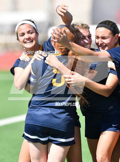 Thumbnail 2 in Highland Park vs Lake Ridge (UIL 5A Region 2 Semifinal) photogallery.