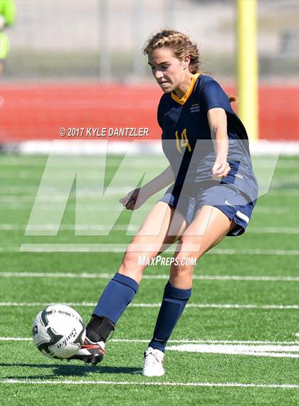 Thumbnail 1 in Highland Park vs Lake Ridge (UIL 5A Region 2 Semifinal) photogallery.