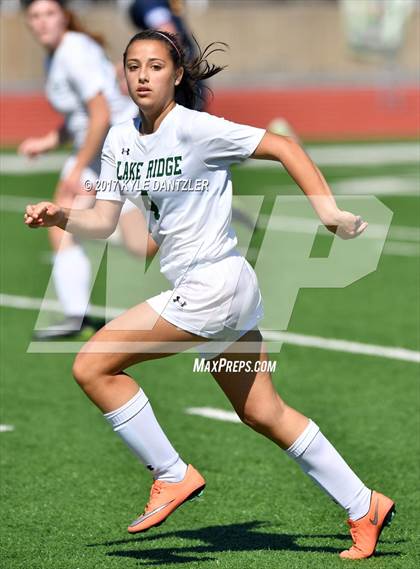 Thumbnail 3 in Highland Park vs Lake Ridge (UIL 5A Region 2 Semifinal) photogallery.