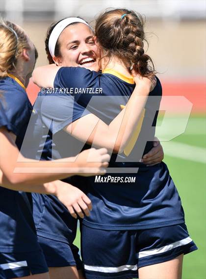 Thumbnail 3 in Highland Park vs Lake Ridge (UIL 5A Region 2 Semifinal) photogallery.