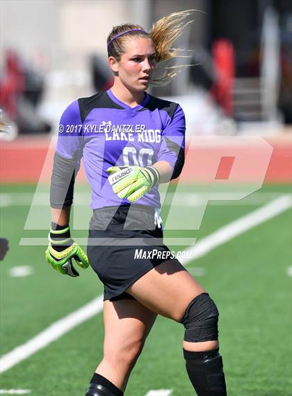 Thumbnail 3 in Highland Park vs Lake Ridge (UIL 5A Region 2 Semifinal) photogallery.