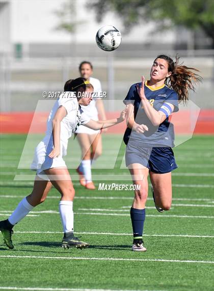 Thumbnail 1 in Highland Park vs Lake Ridge (UIL 5A Region 2 Semifinal) photogallery.