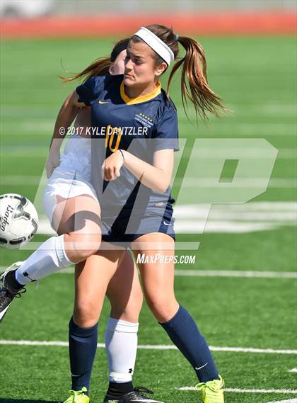 Thumbnail 2 in Highland Park vs Lake Ridge (UIL 5A Region 2 Semifinal) photogallery.
