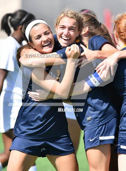 Thumbnail 3 in Highland Park vs Lake Ridge (UIL 5A Region 2 Semifinal) photogallery.