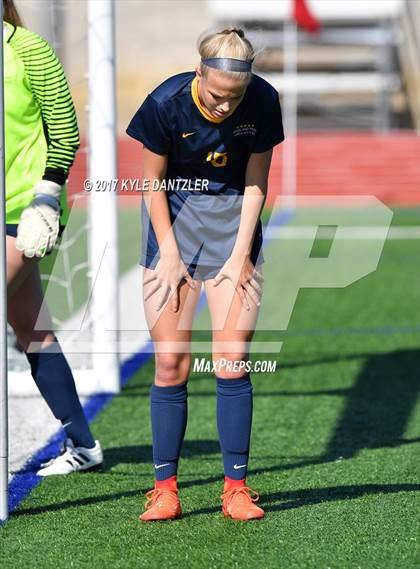 Thumbnail 2 in Highland Park vs Lake Ridge (UIL 5A Region 2 Semifinal) photogallery.