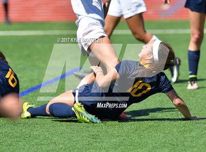 Thumbnail 3 in Highland Park vs Lake Ridge (UIL 5A Region 2 Semifinal) photogallery.