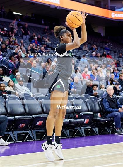 Thumbnail 3 in St. Mary's vs. Folsom (CIF SJS D1 Final) photogallery.