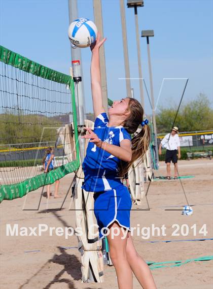 Thumbnail 3 in Queen Creek vs. Xavier College Prep (AIA D1 Semifinal) photogallery.