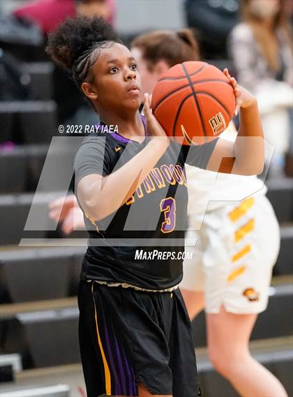Thumbnail 3 in Clovis West vs. Lynwood (MLK Tournament) photogallery.