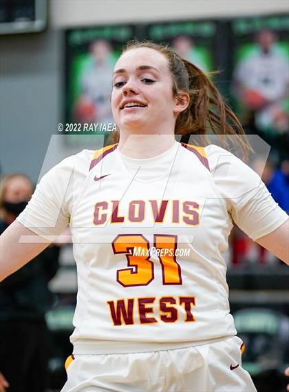 Thumbnail 1 in Clovis West vs. Lynwood (MLK Tournament) photogallery.