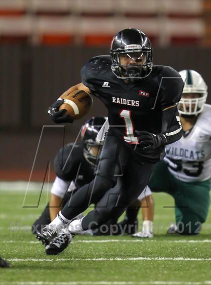 Thumbnail 1 in Konawaena vs. 'Iolani photogallery.